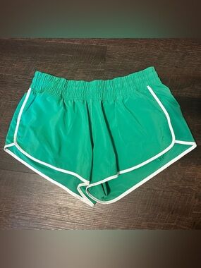 Offline by Aerie Hot Stuff Shorts! Low Rise